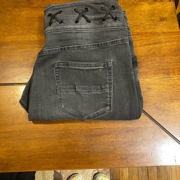 New York & company SoHo Jeans, Size 12 - Picture 4 of 10